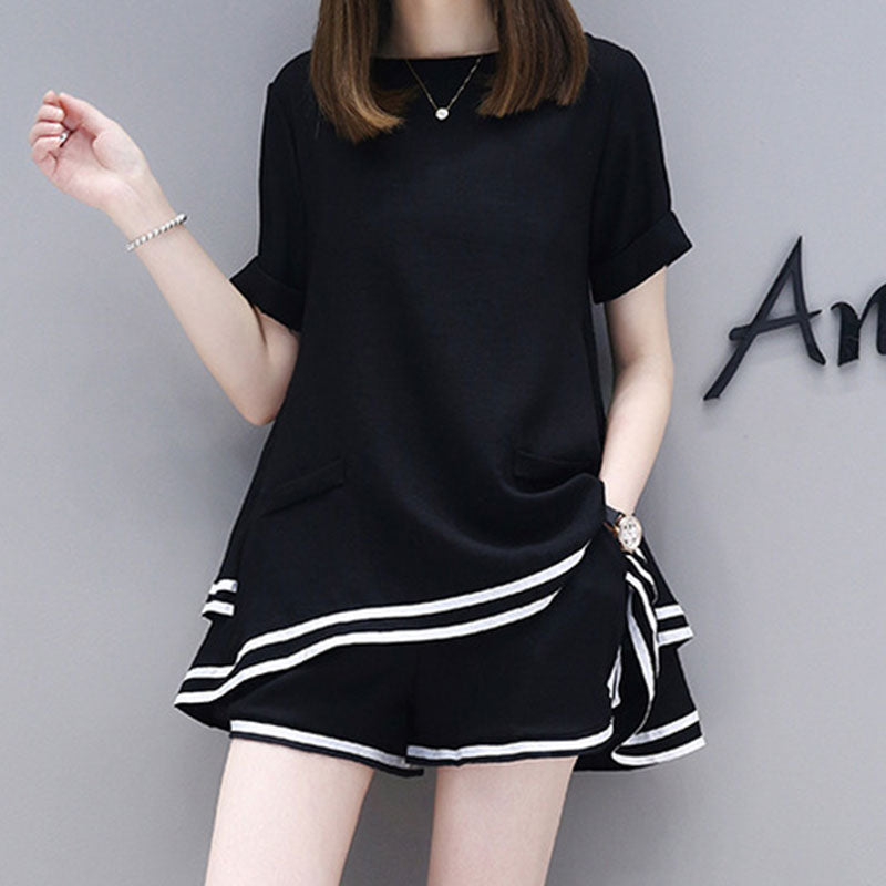 フリル裾半袖Ｔシャツ＆ショートパンツセットアップ｜家着｜ブラックの商品イメージ