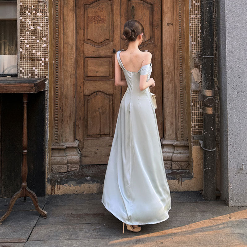 水色サテンパールビジュービスチェ肩紐マキシワンピース｜パーティードレス結婚式お呼ばれディナードレスワンピースの商品イメージ
