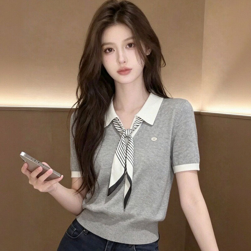 配色ポロ半袖ニット｜ストライプネクタイリボン付きトップス大人女子｜グレーの商品イメージ