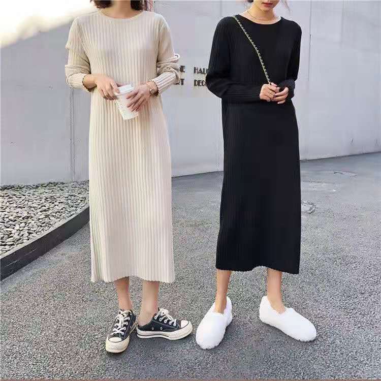 無地長袖ニットロングワンピース｜ホワイトの商品イメージ