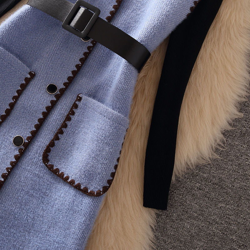 Ⅴネックスリムベルト付きベストワンピース＆無地ニットトップスセットアップ｜ホワイトの商品イメージ