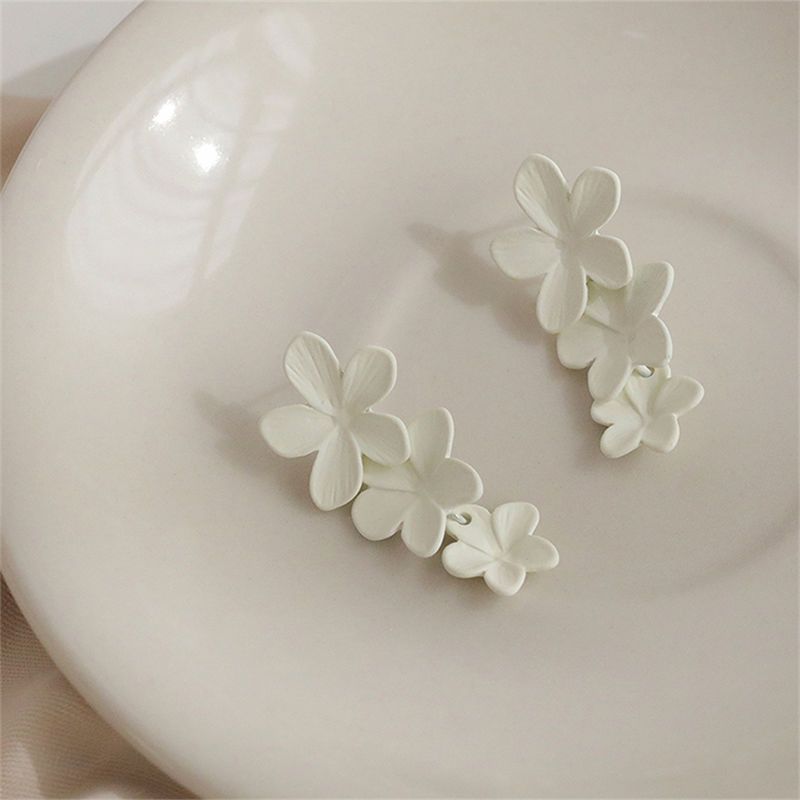 花柄ピアス｜アクセサリーアップ小物の商品イメージ