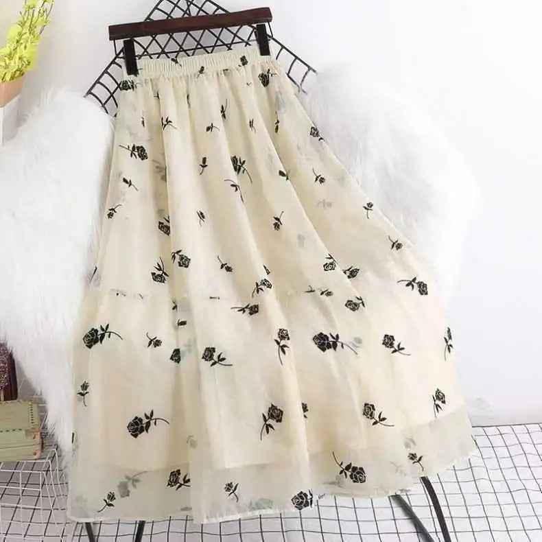 花柄メッシュAラインスカート｜ボトムス｜ブラウンの商品イメージ