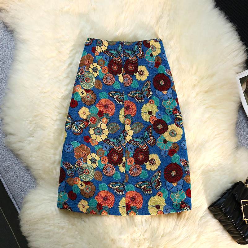 刺繍花柄蝶プリントスリットスカート｜ボトムス｜ロング丈の商品イメージ