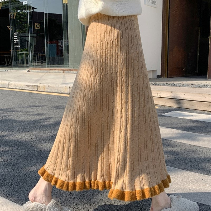 ニットロングAラインドレープスカート｜カーキの商品イメージ