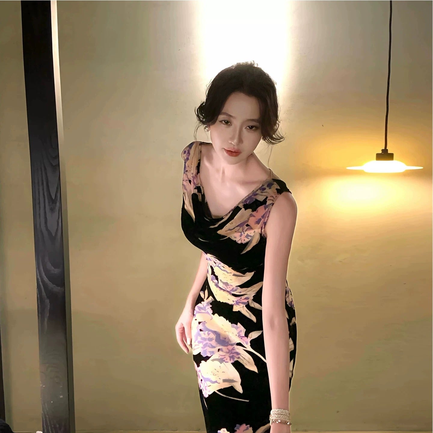 花柄ワンピース｜ノースリーブマーメイドラインロング丈花柄大人パーティー結婚式ワンピース｜画像カラーの商品イメージ