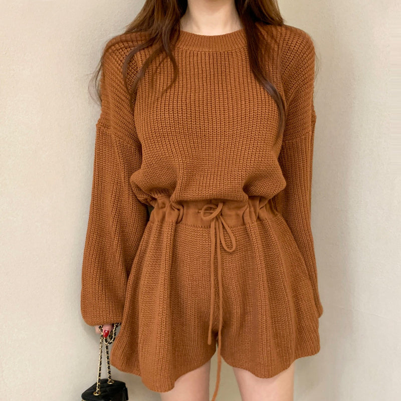 好感度100％レトロデザインラウンドネック長袖ニットオールインワン·サロペットワンピース｜ブラウンの商品イメージ