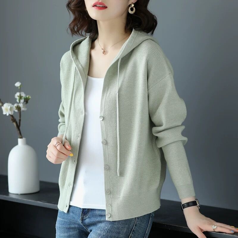 無地フード付き長袖ニットアウター｜グリーンの商品イメージ