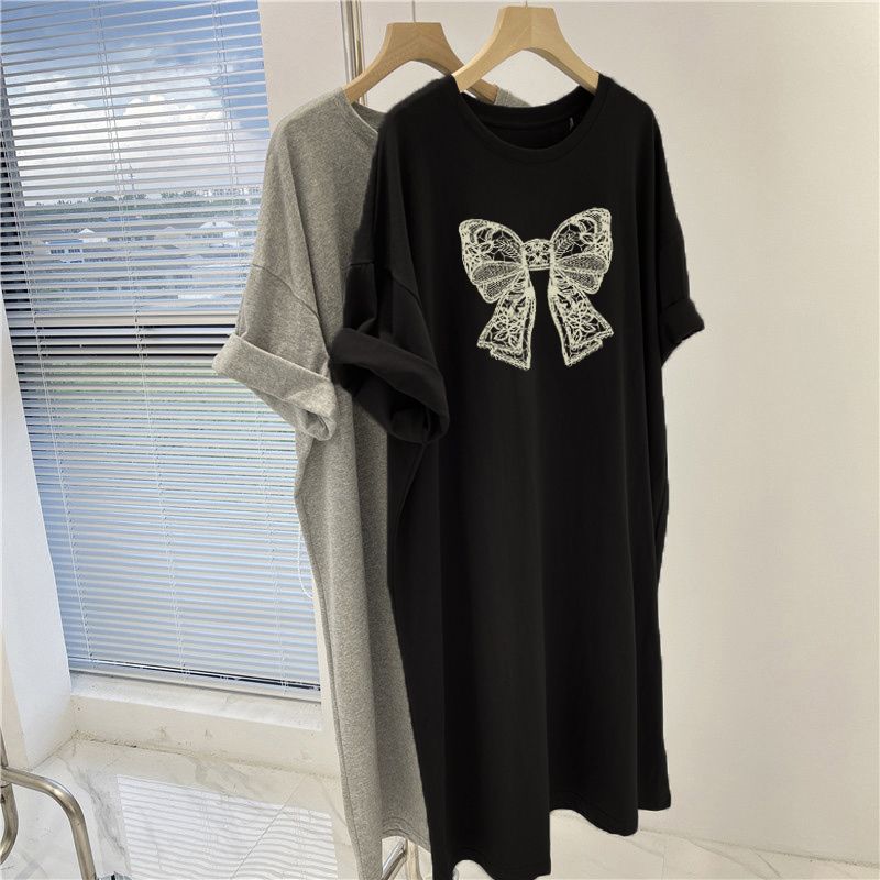 蝶結びプリント半袖Tシャツワンピース｜ワンピース｜グレーの商品イメージ