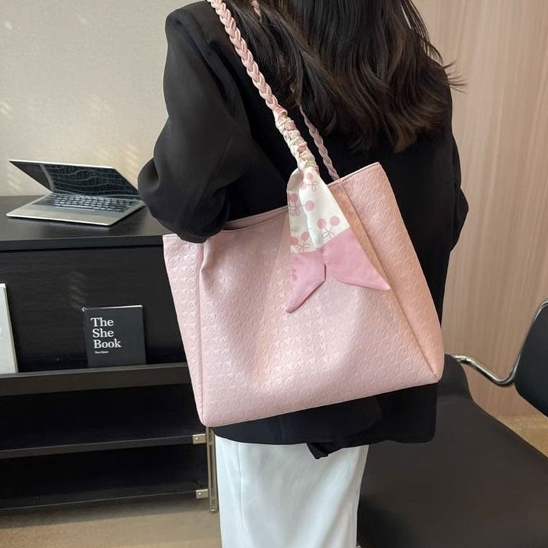 大容量バッグ｜ハンドバッグ（スカーフ付き）の商品イメージ