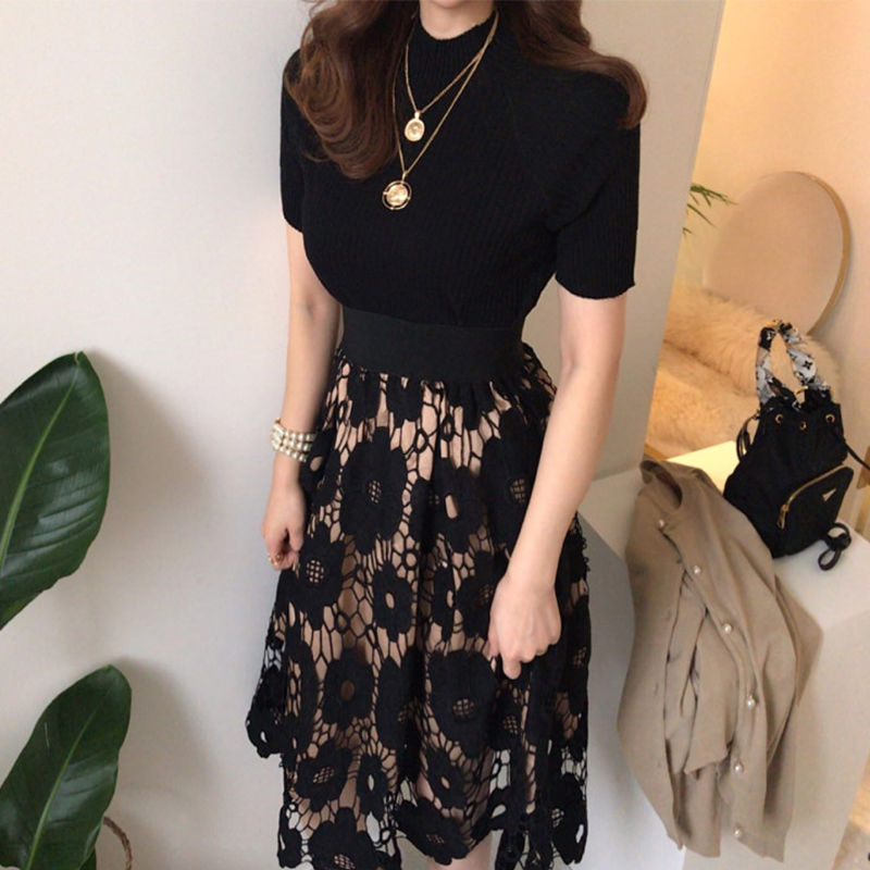 花柄レース切り替えハイウエストAラインスカート｜グリーンの商品イメージ