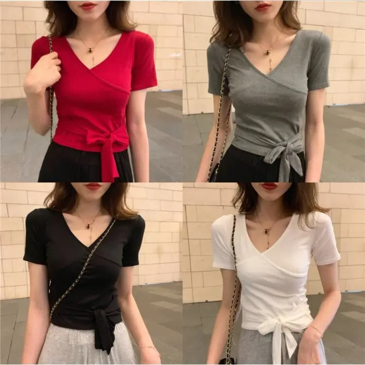 カシュクールデザイン無地半袖Tシャツ｜ウエストリボントップス｜ブラックの商品イメージ